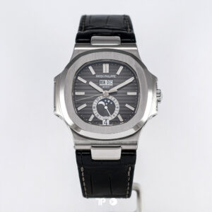 Nautilus 5726A Annual Calendar Moonphase 40.5mm (2010)